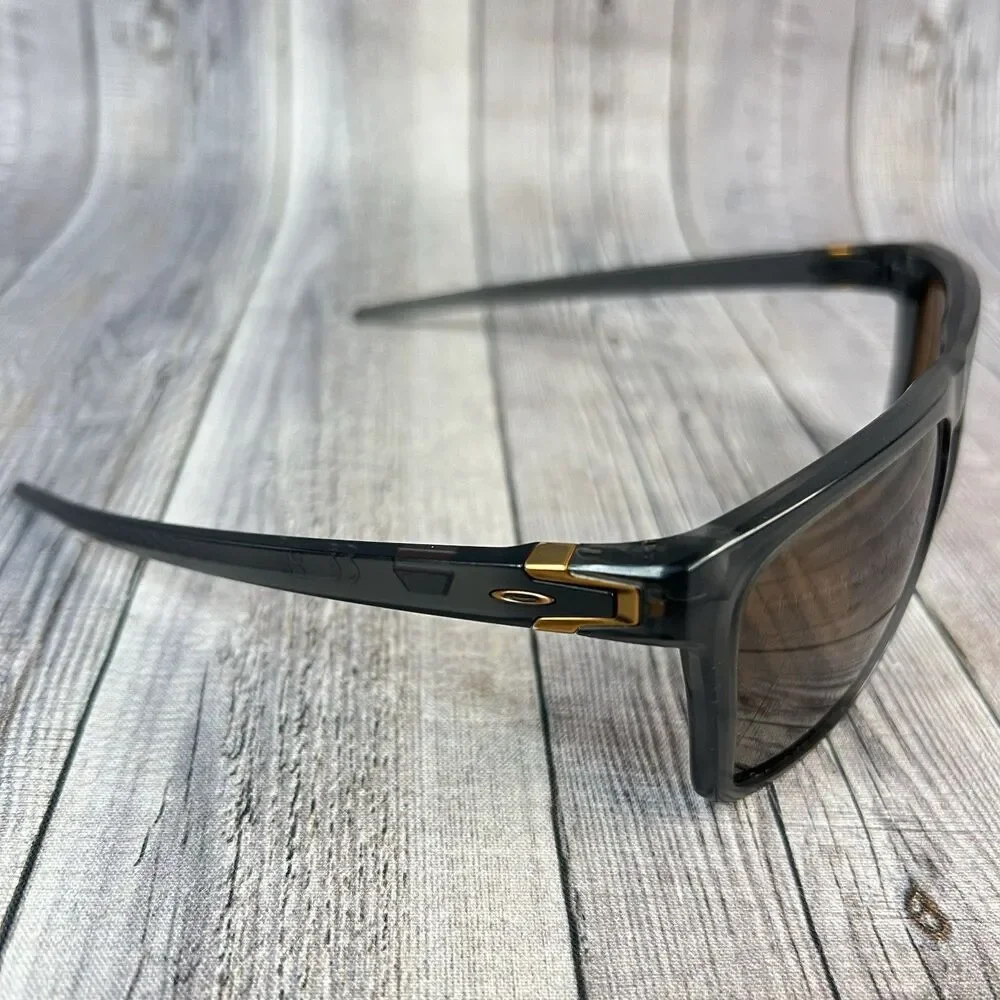 Oakley up sale