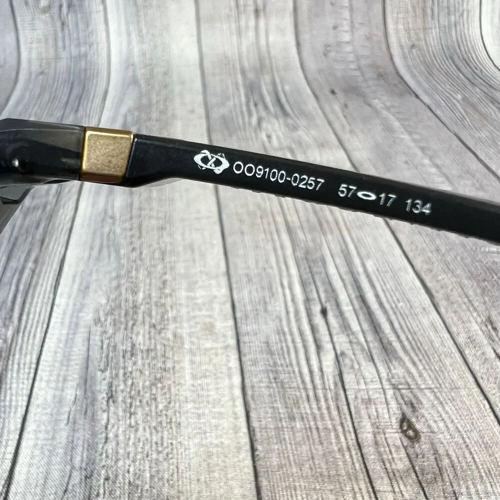 Oakley up sale