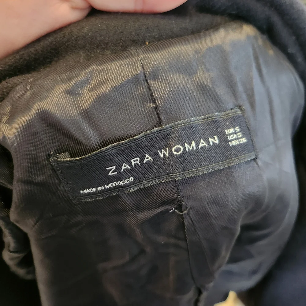 Zara coat size