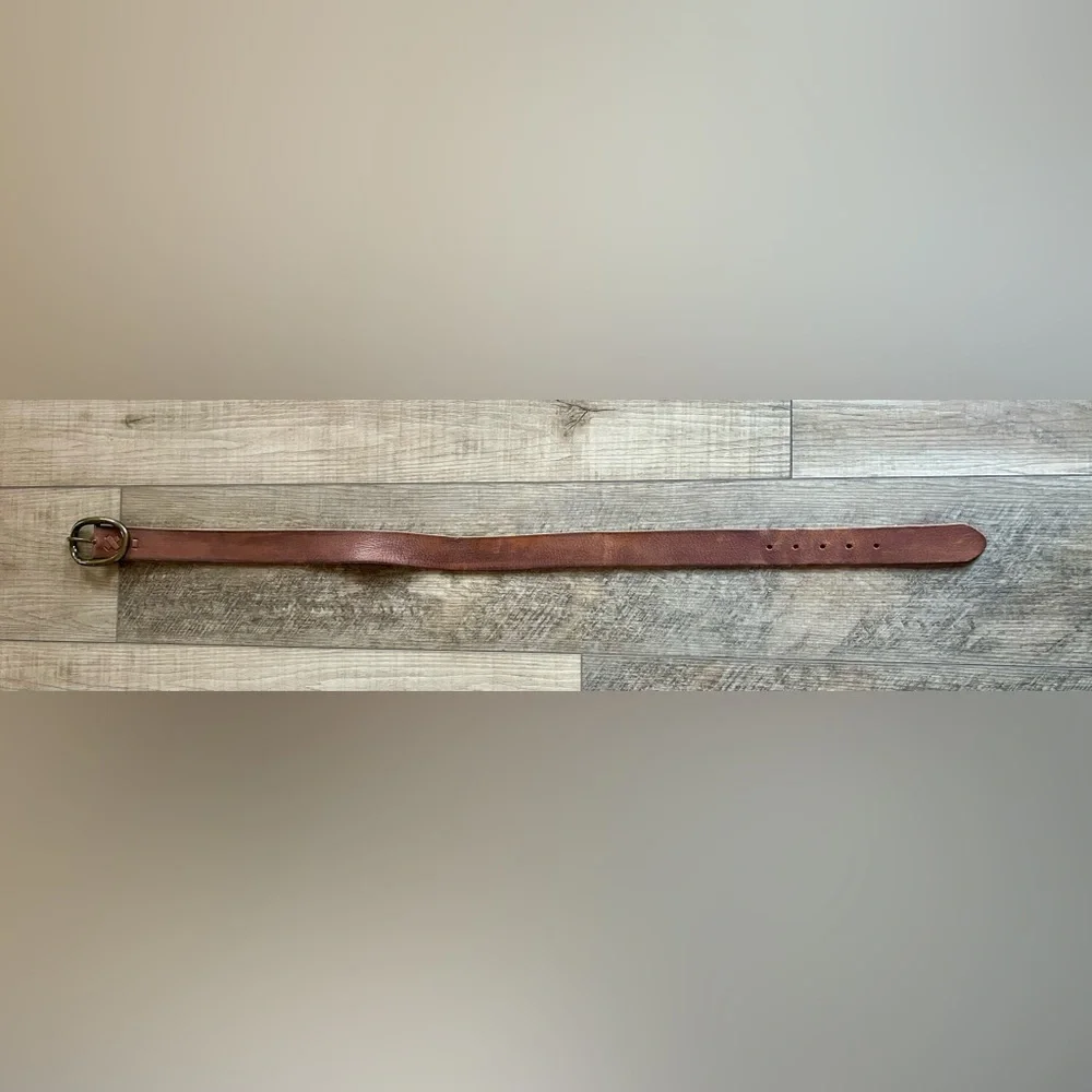 Mossimo Supply Co. from adjustable buckle