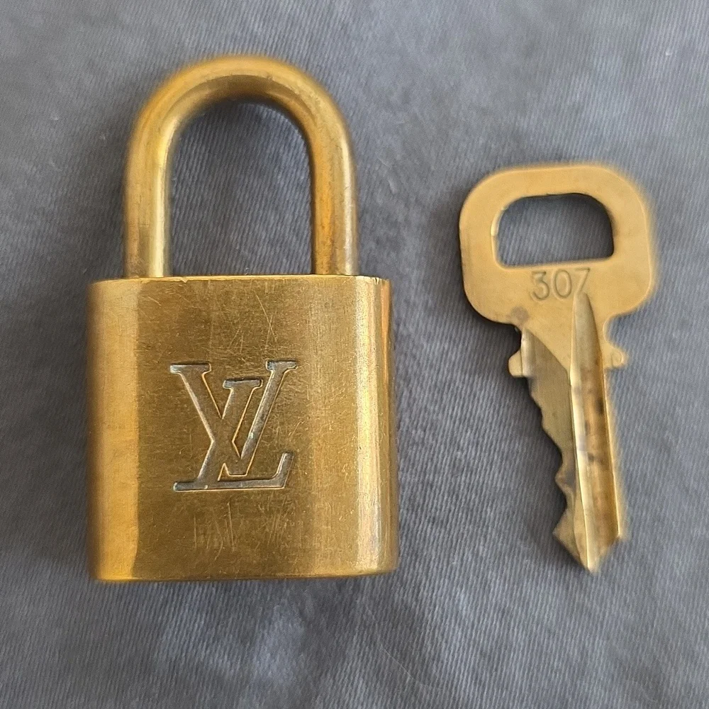 Louis Vuitton louis vuitton