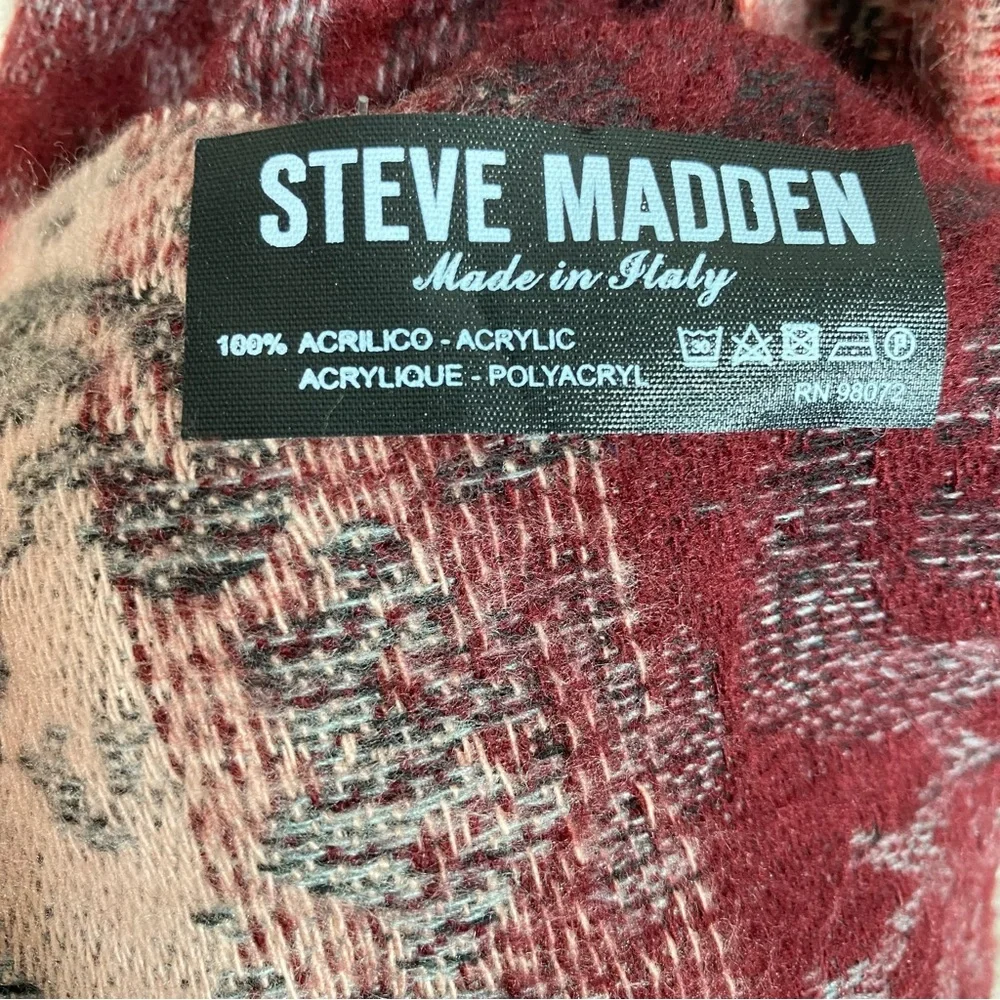 Steve Madden details new