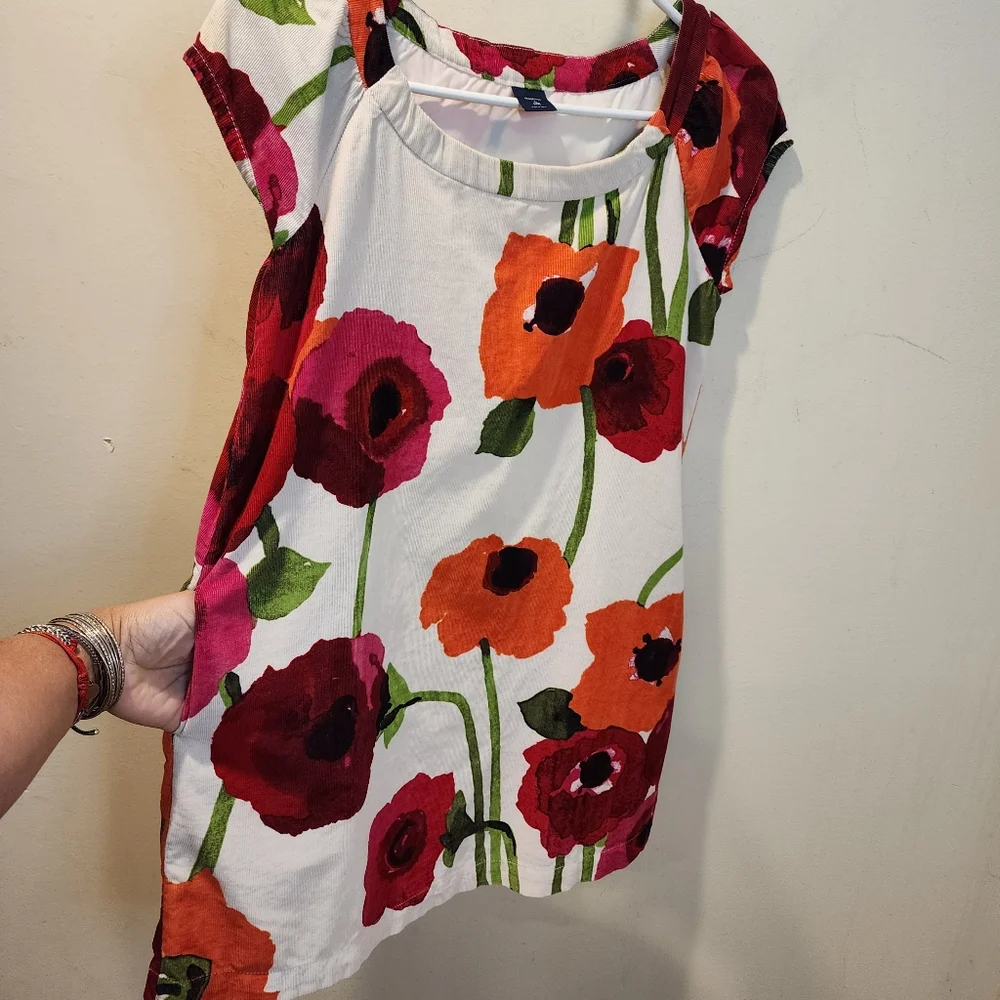 GAP vibrant floral