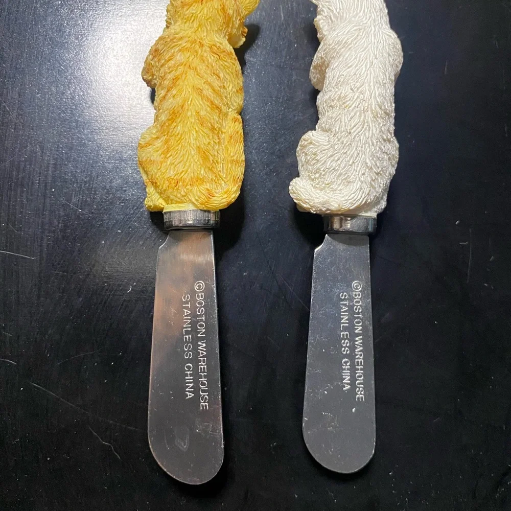 Boston Warehouse handle knives set