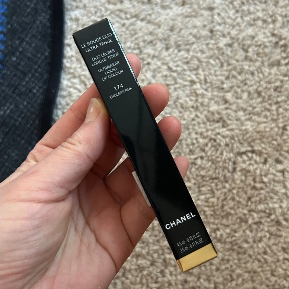 CHANEL smoothly deliver