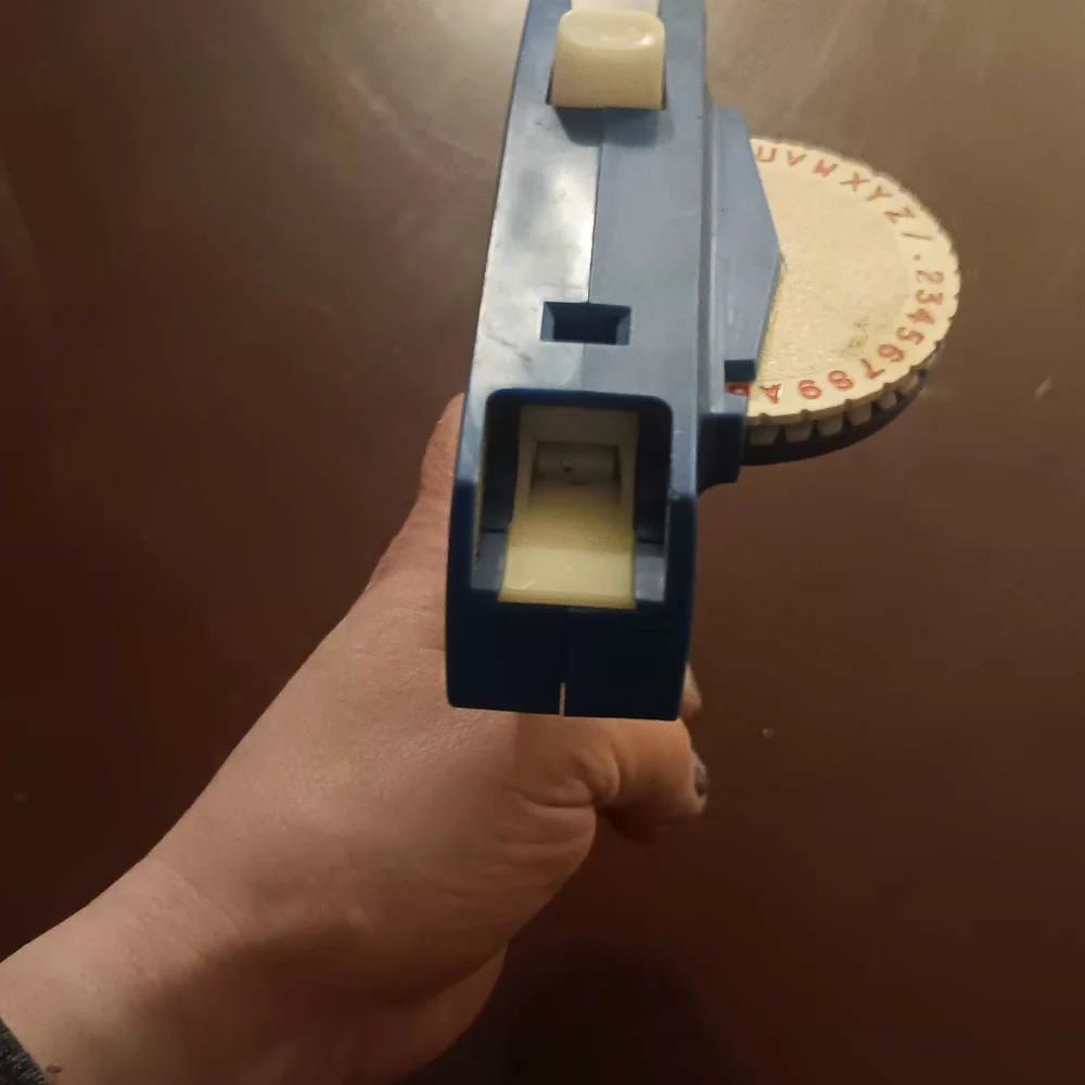 N/A compact handheld