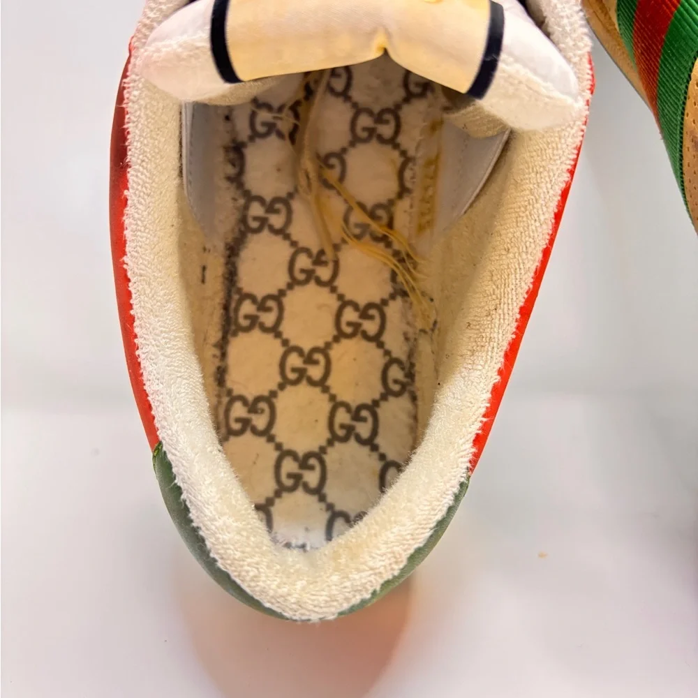 Gucci classic touch vibrant