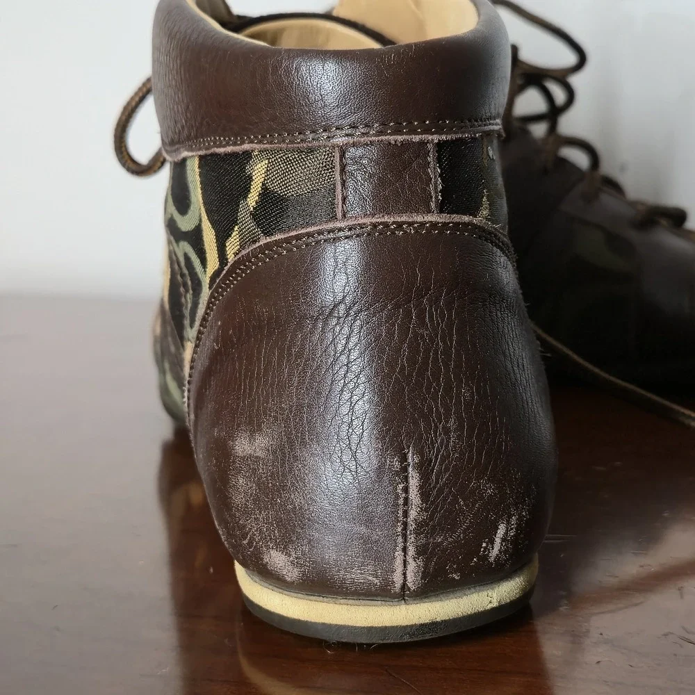 Coach shoes have