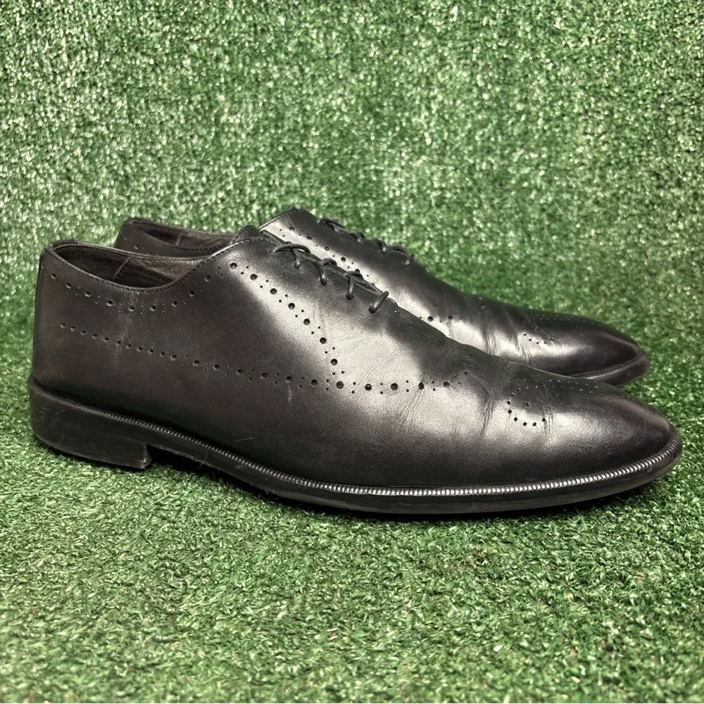 Bruno Magli Ansel Shoes Black Perforated Leather Made in Italy Mens 11 STUNNING