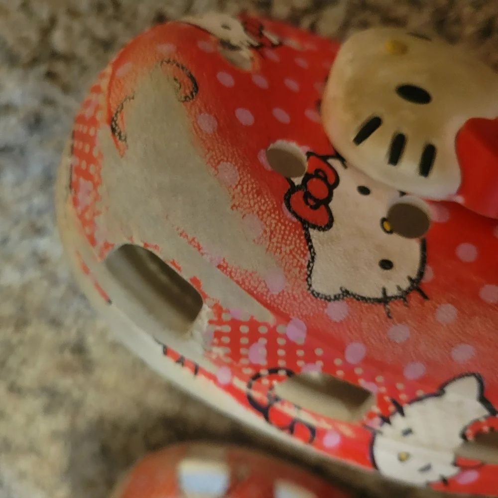 CROCS try are