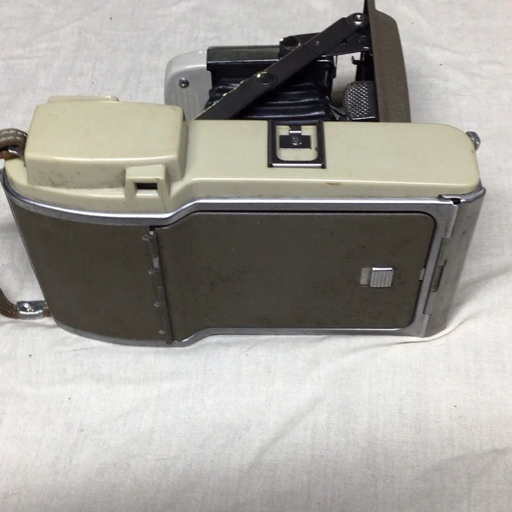 Polaroid folding camera