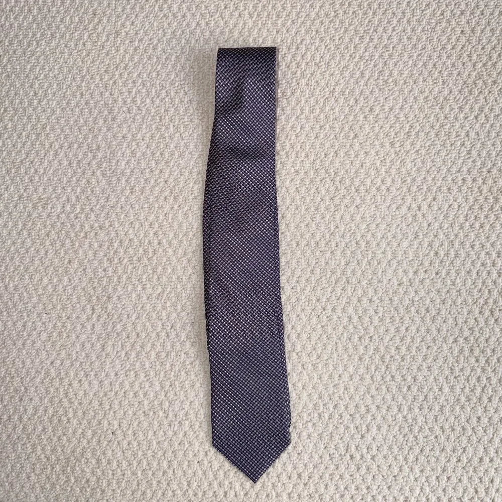 2/$30 Pronto Uomo Purple Printed tie