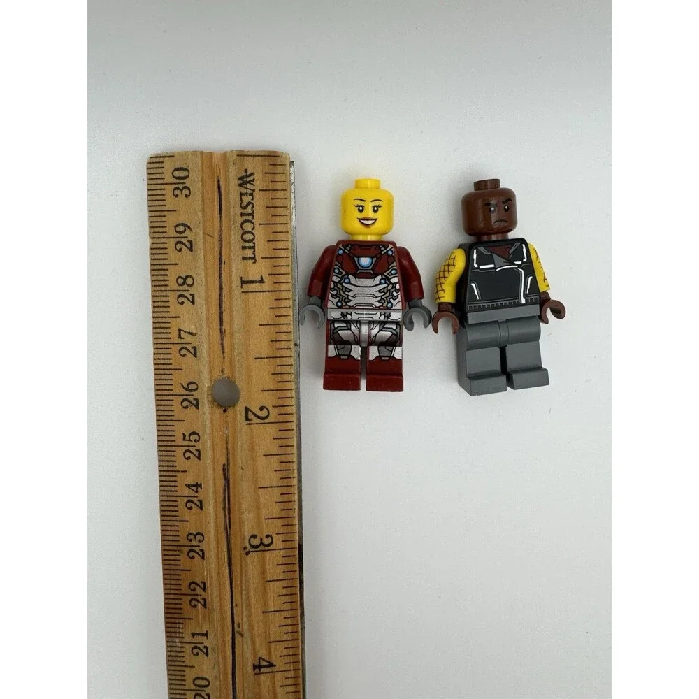 LEGO marvel minifigures