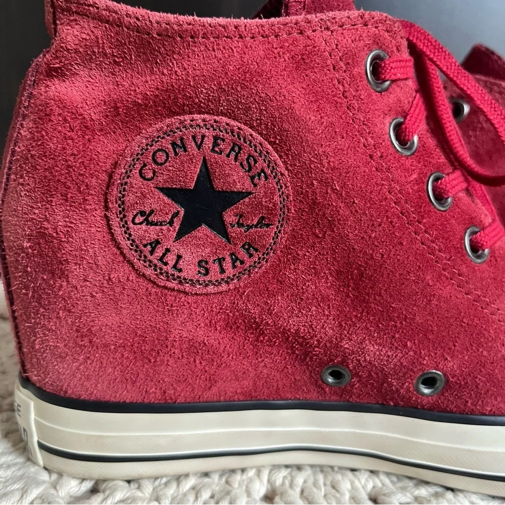 Converse questions leave