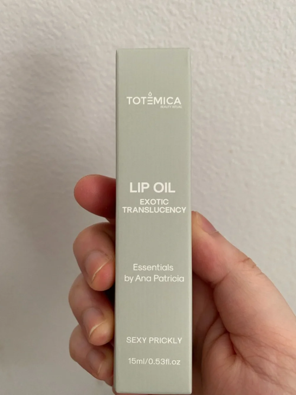N/A translucency wear glossy
