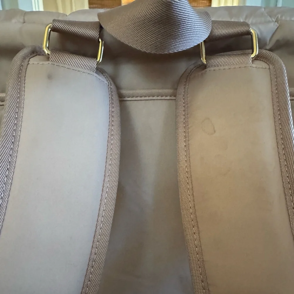 Happ fits backpack gold