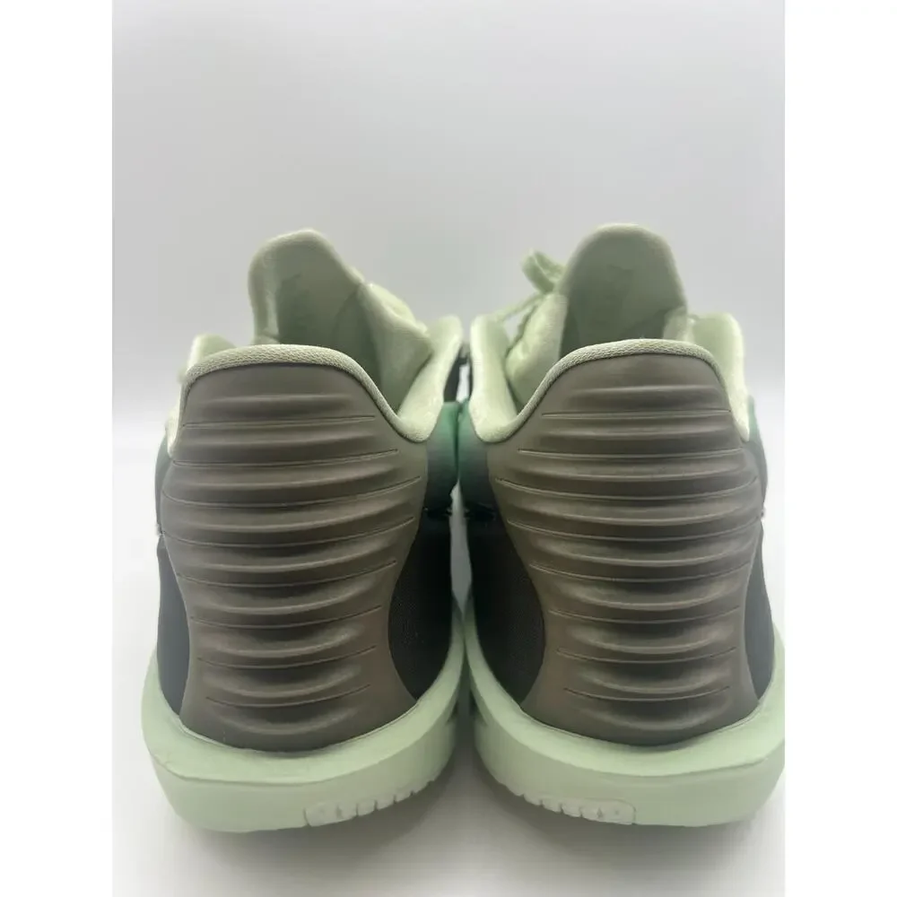 Nike volt hv9918