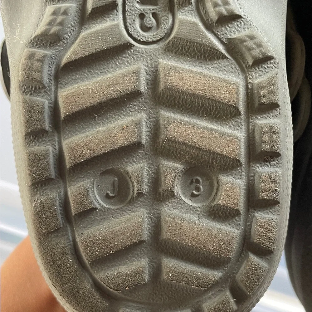 CROCS kids ideal charms