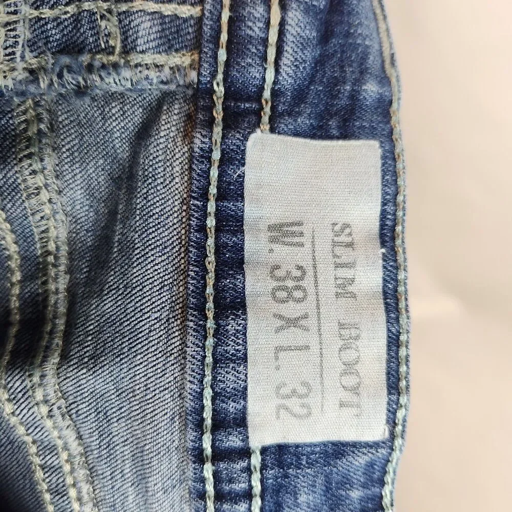 Axel stylish crafted thick