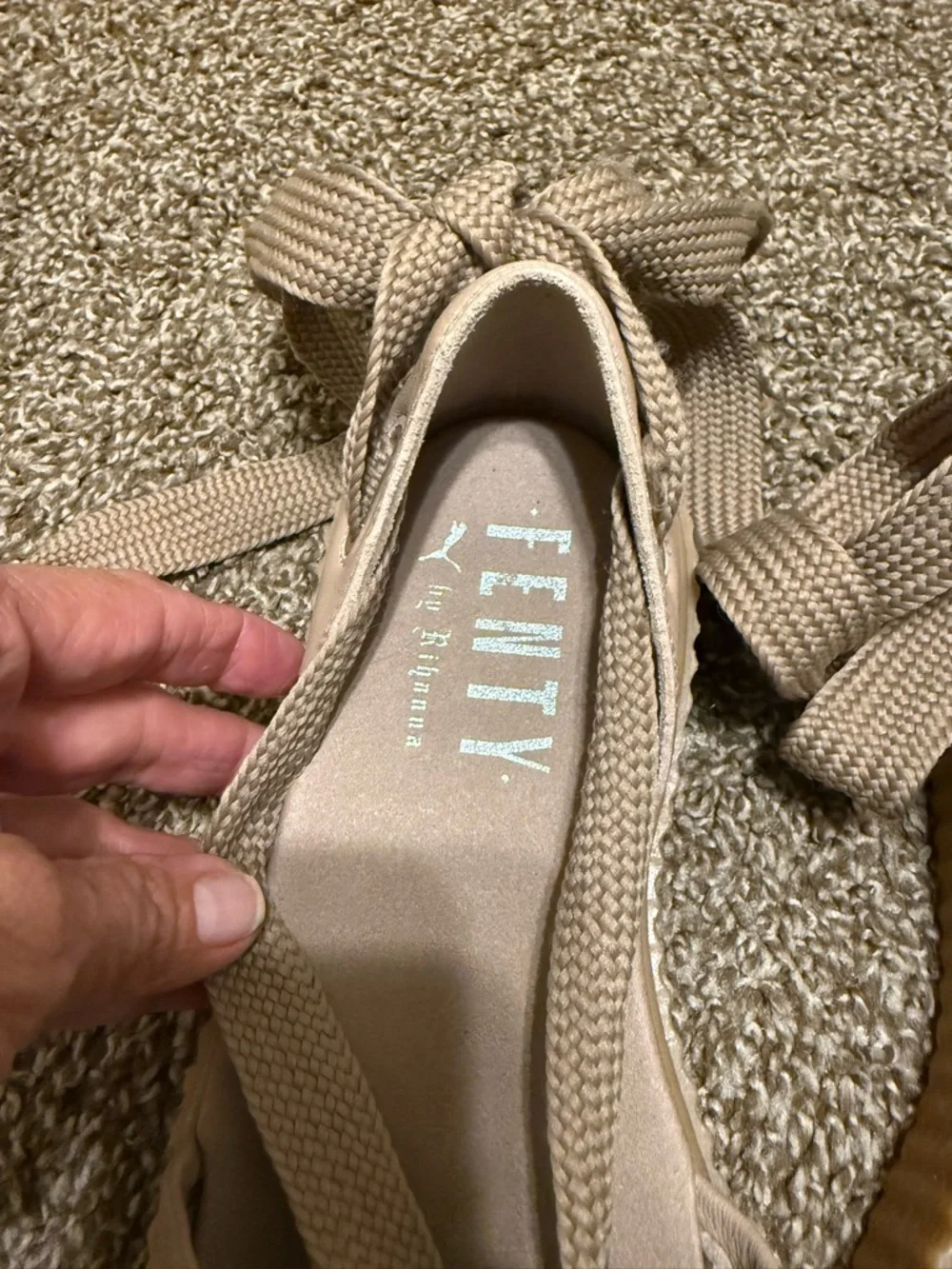 Fenty Beauty soft knot