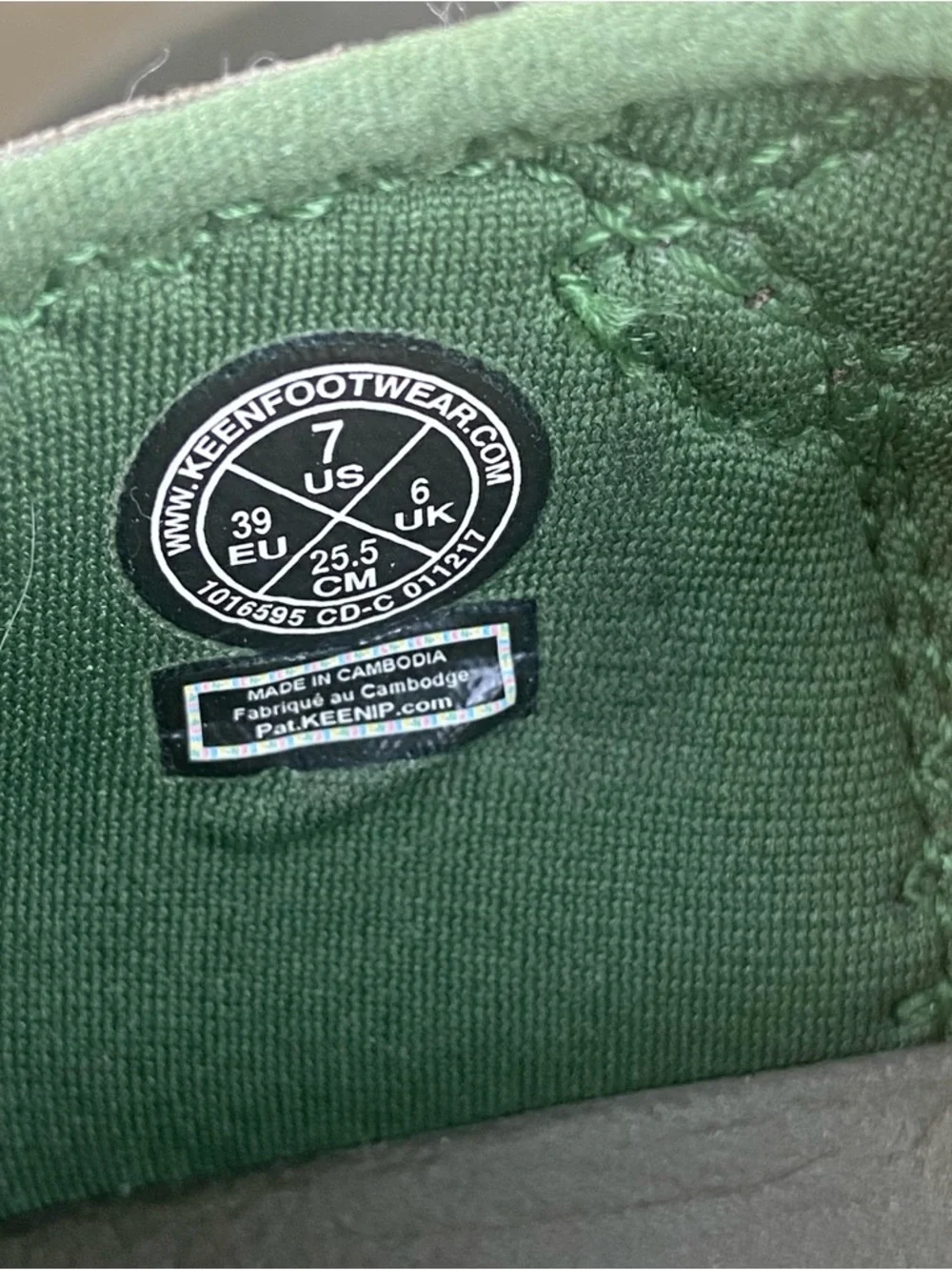 Keen durable closed