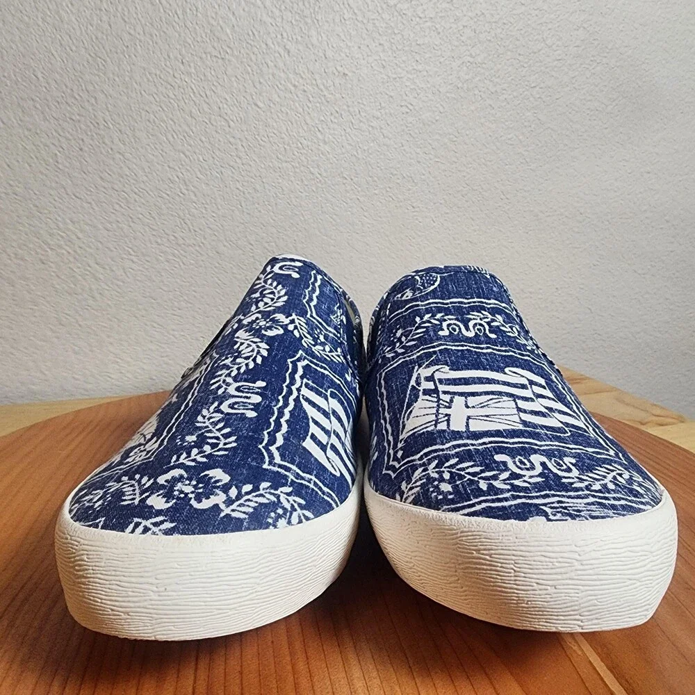 SeaVees lining interior