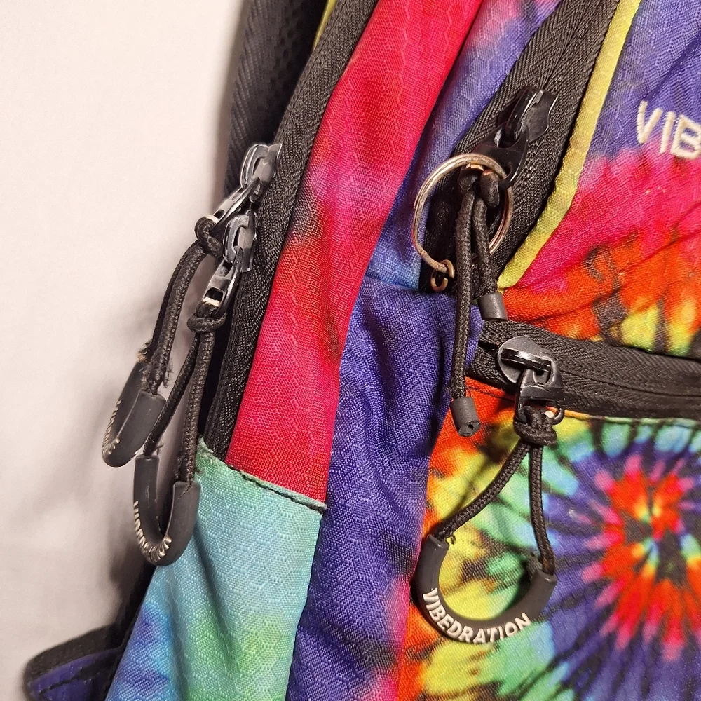 Vibedration hydration backpack