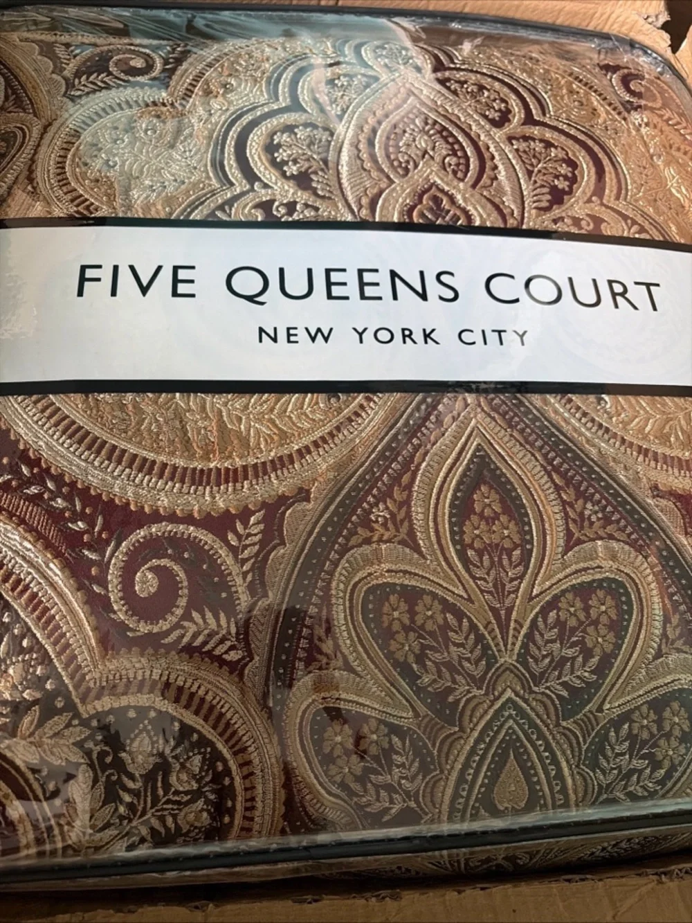 Five Queens Court solid corner scale