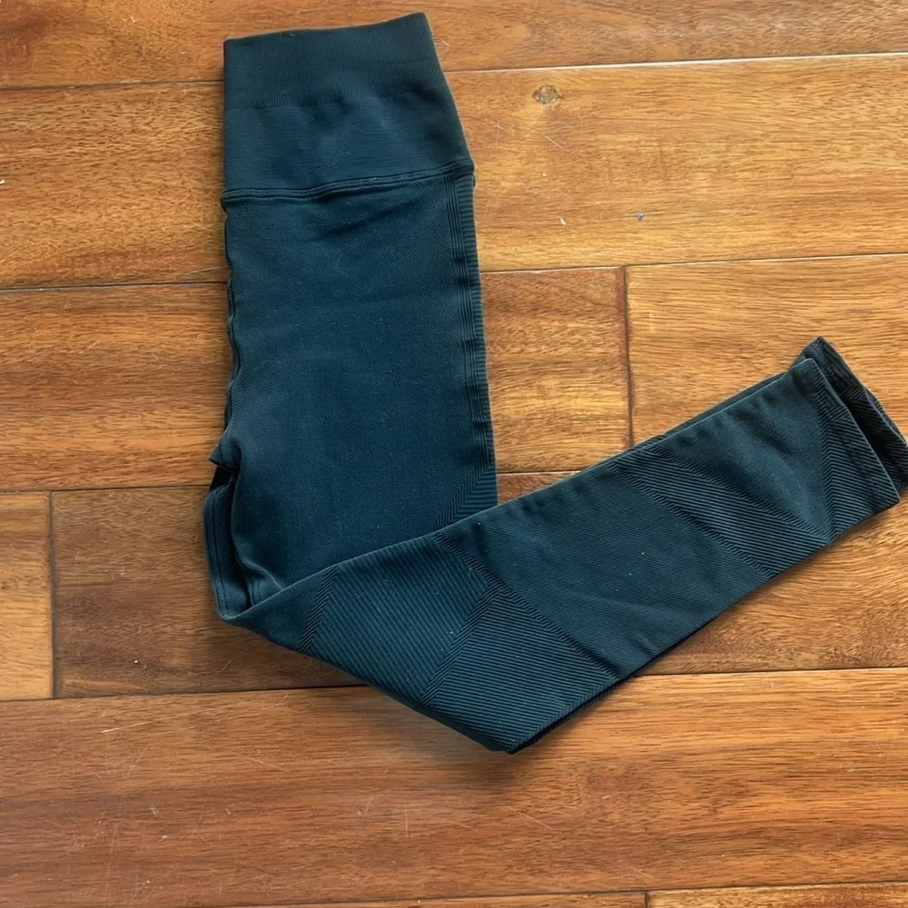 NUX nylon owned still
