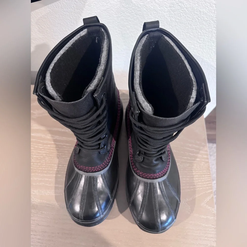 Sorel durable stylish