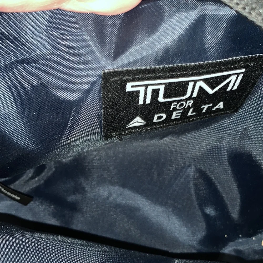 Tumi great shape