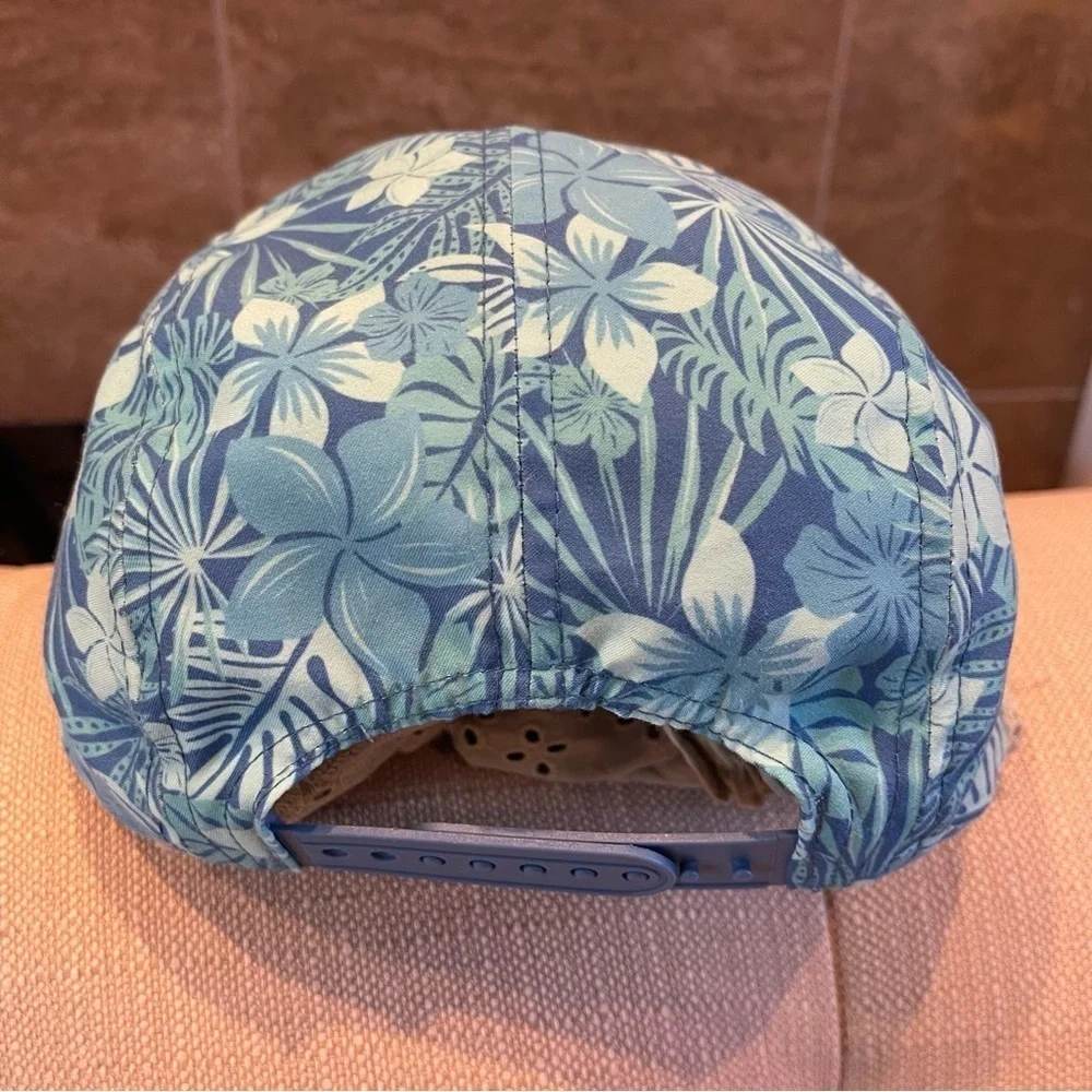 Disney park stitch light