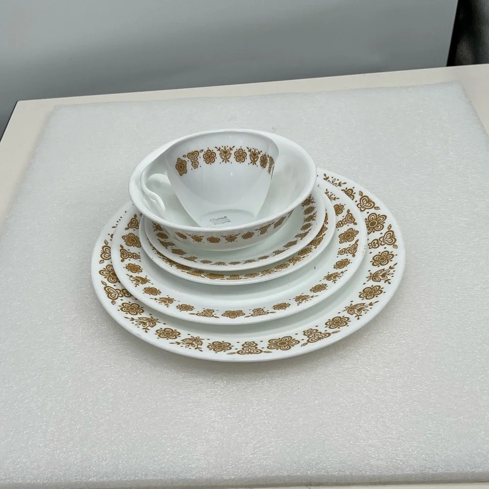 Corelle vintage corning