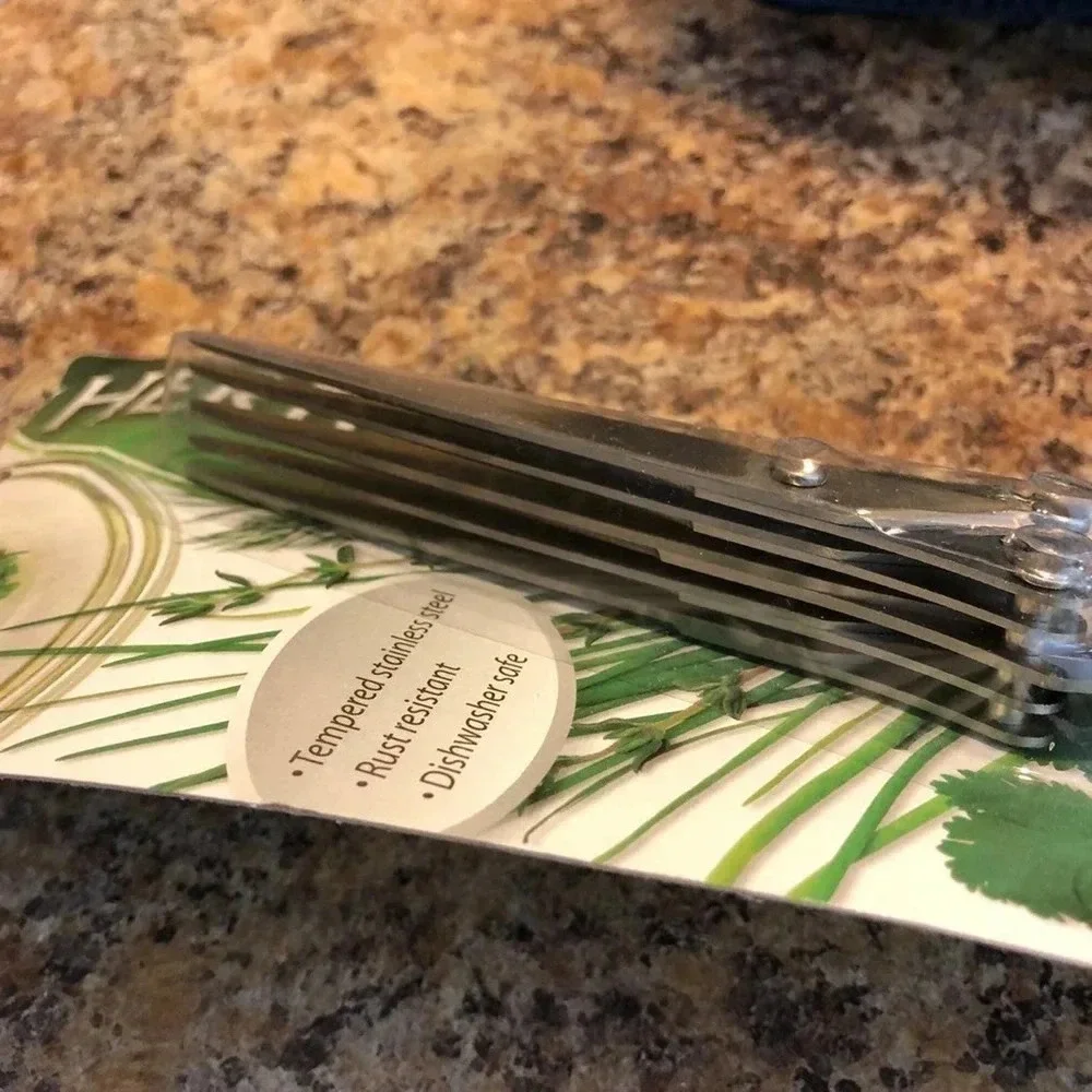 N/A herb scissors