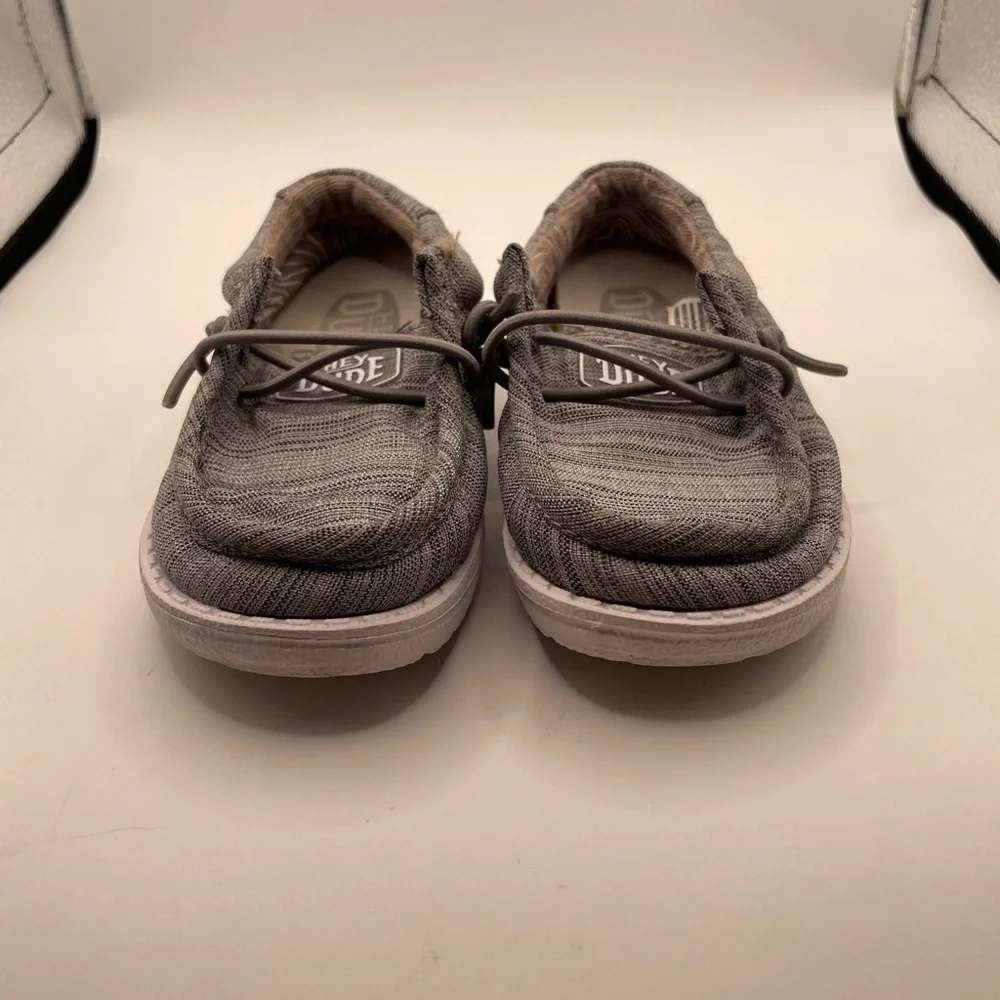Hey Dude gently used