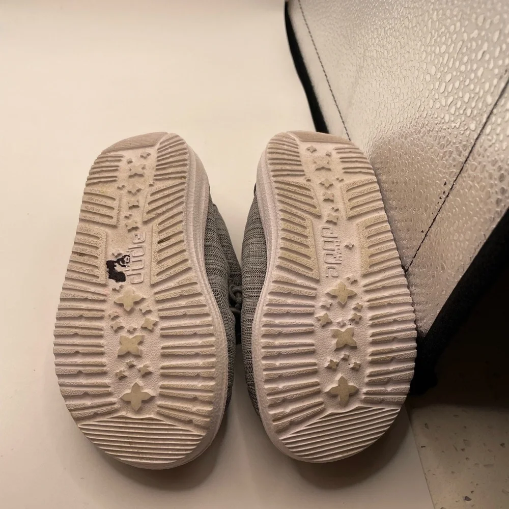 Hey Dude gently used