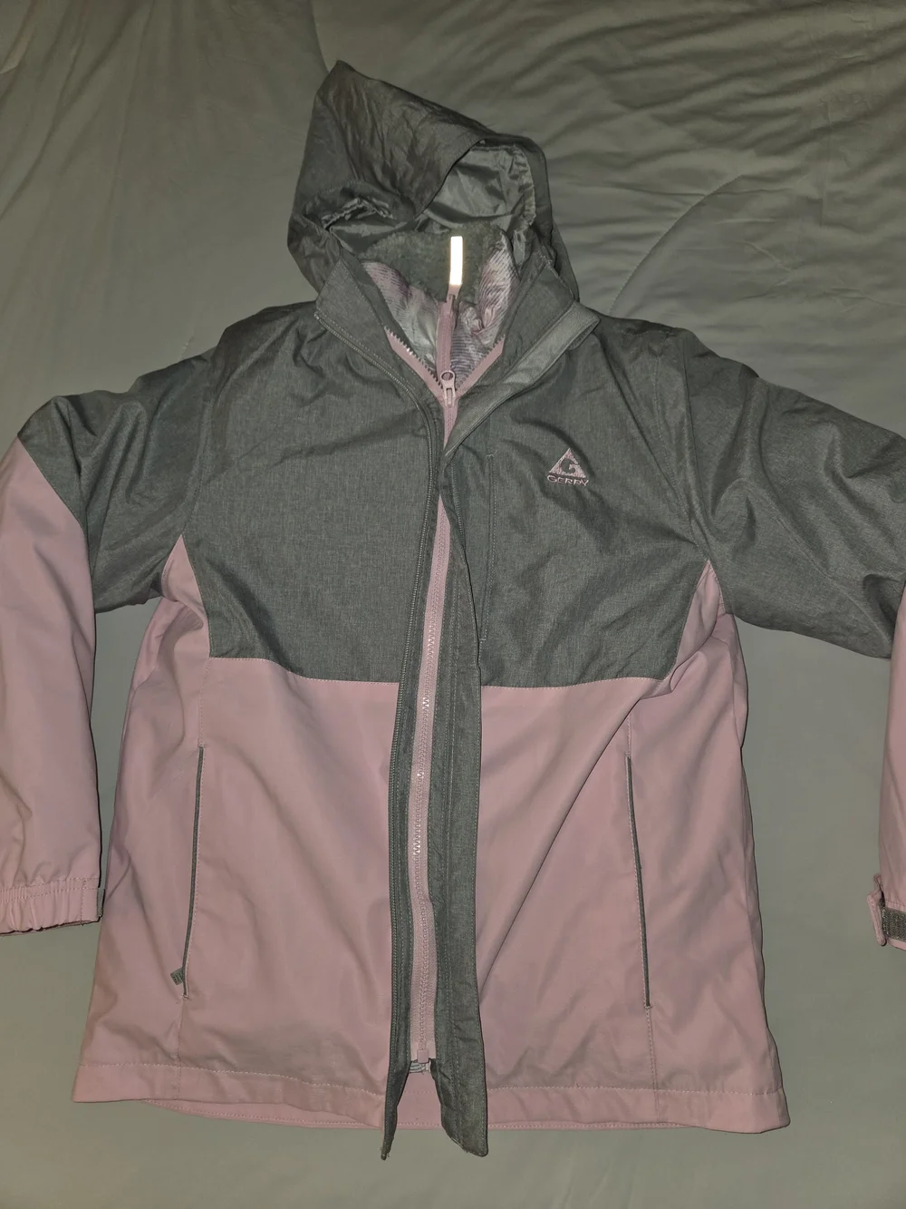 GerryS shell logo gray