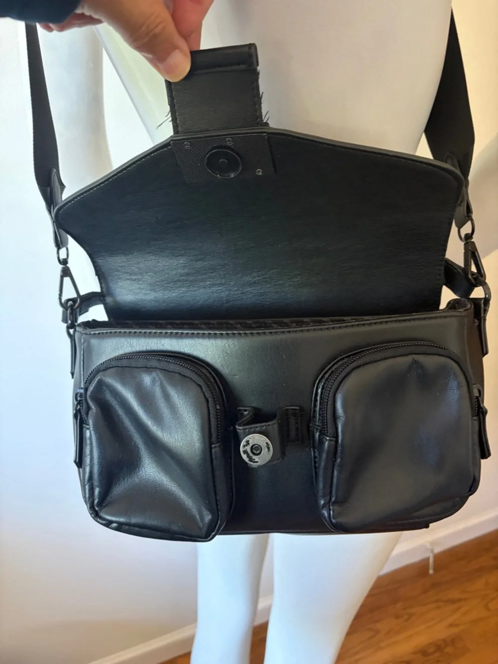 Aldo casual strap
