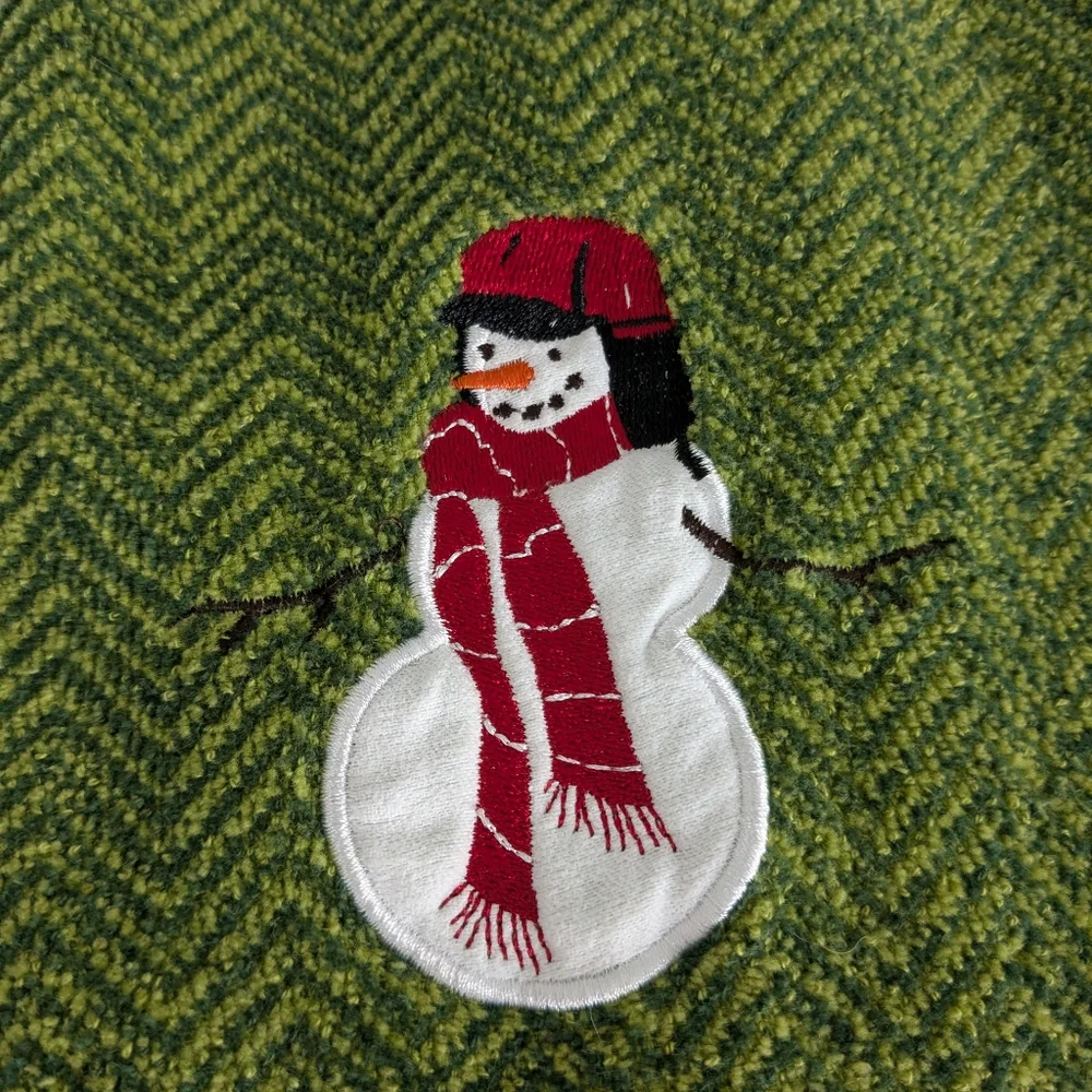 St. Nicholas Square snowman hand