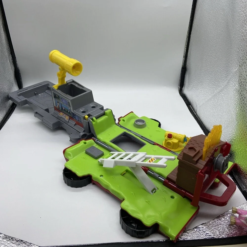 Spin Master play bay