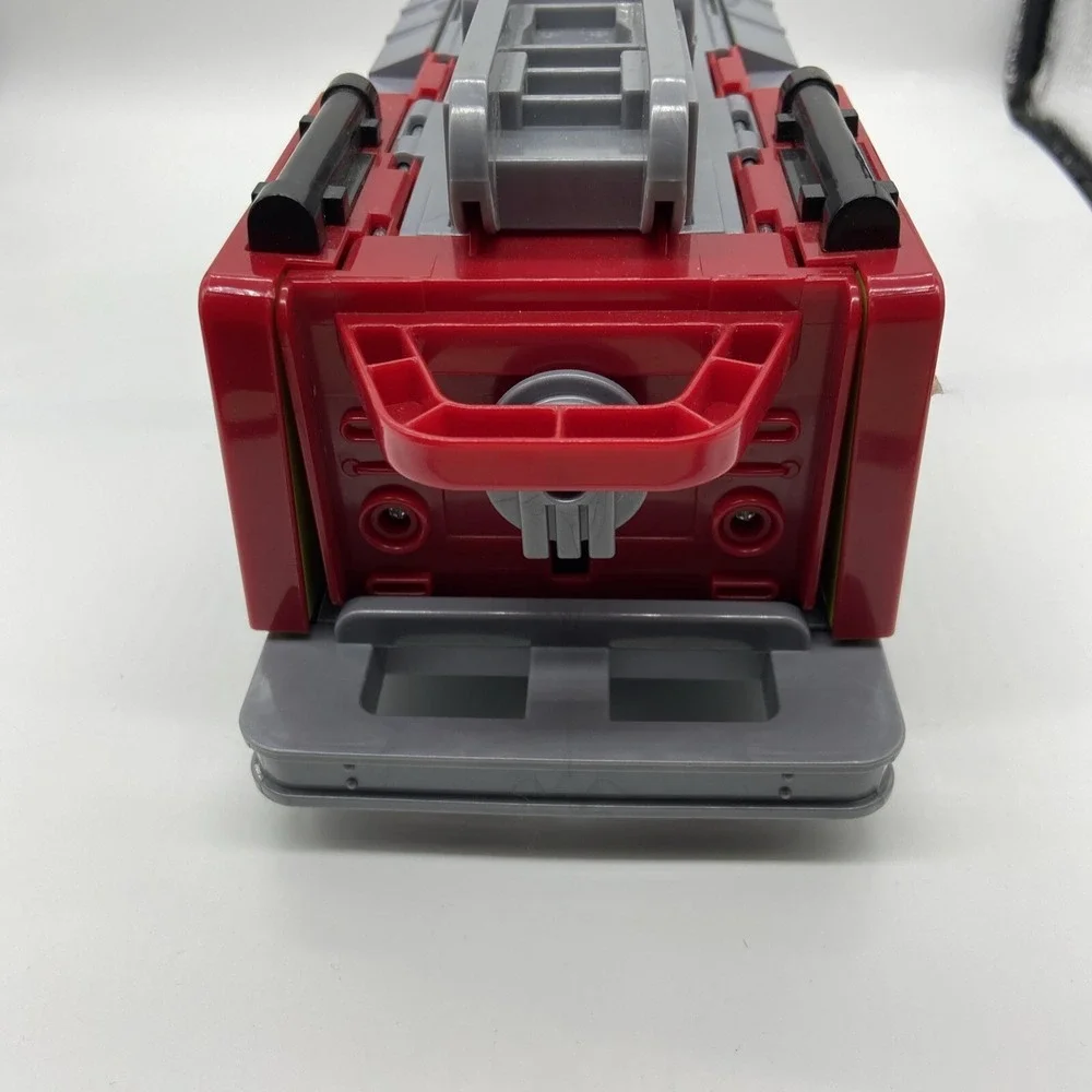 Spin Master adventure red