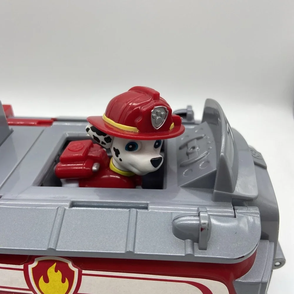 Spin Master grey patrol