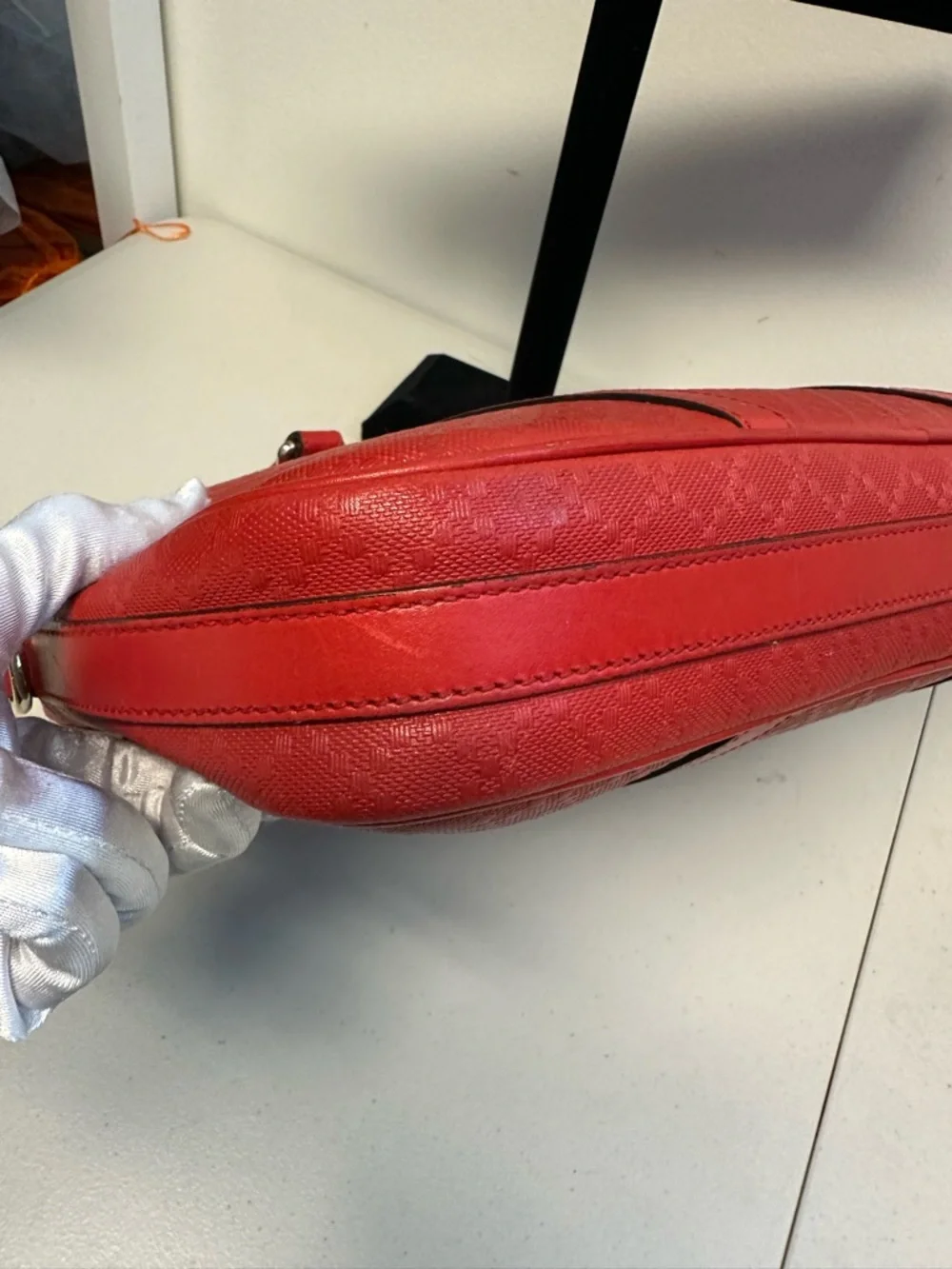 Gucci easy authentications