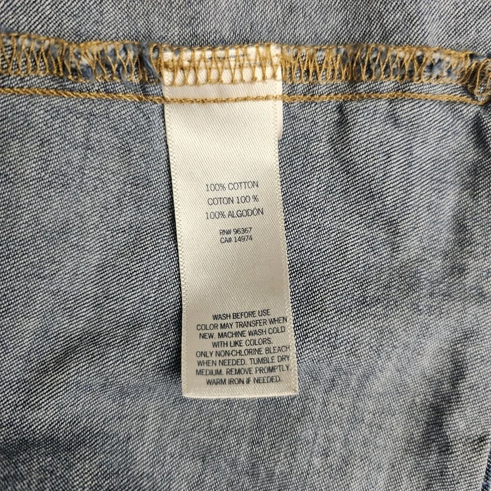 OshKosh Bgosh vary button hue