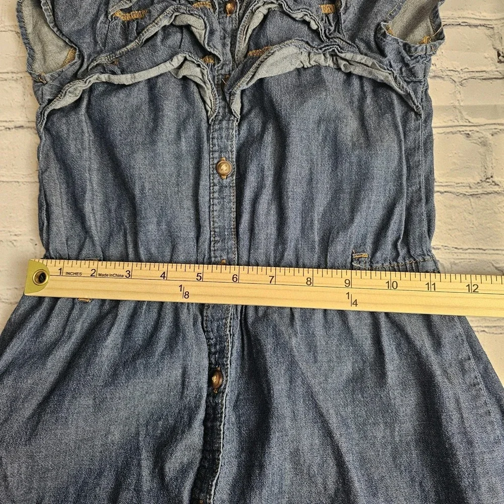 OshKosh Bgosh laying 6x hue