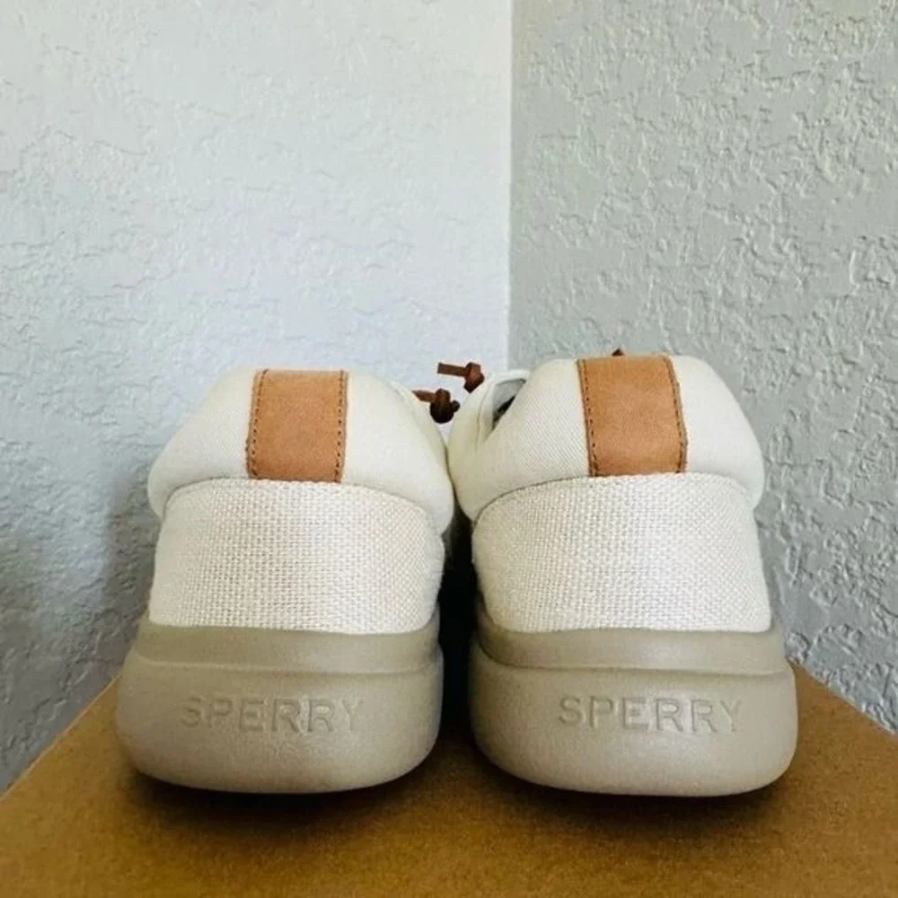 Sperry top sider