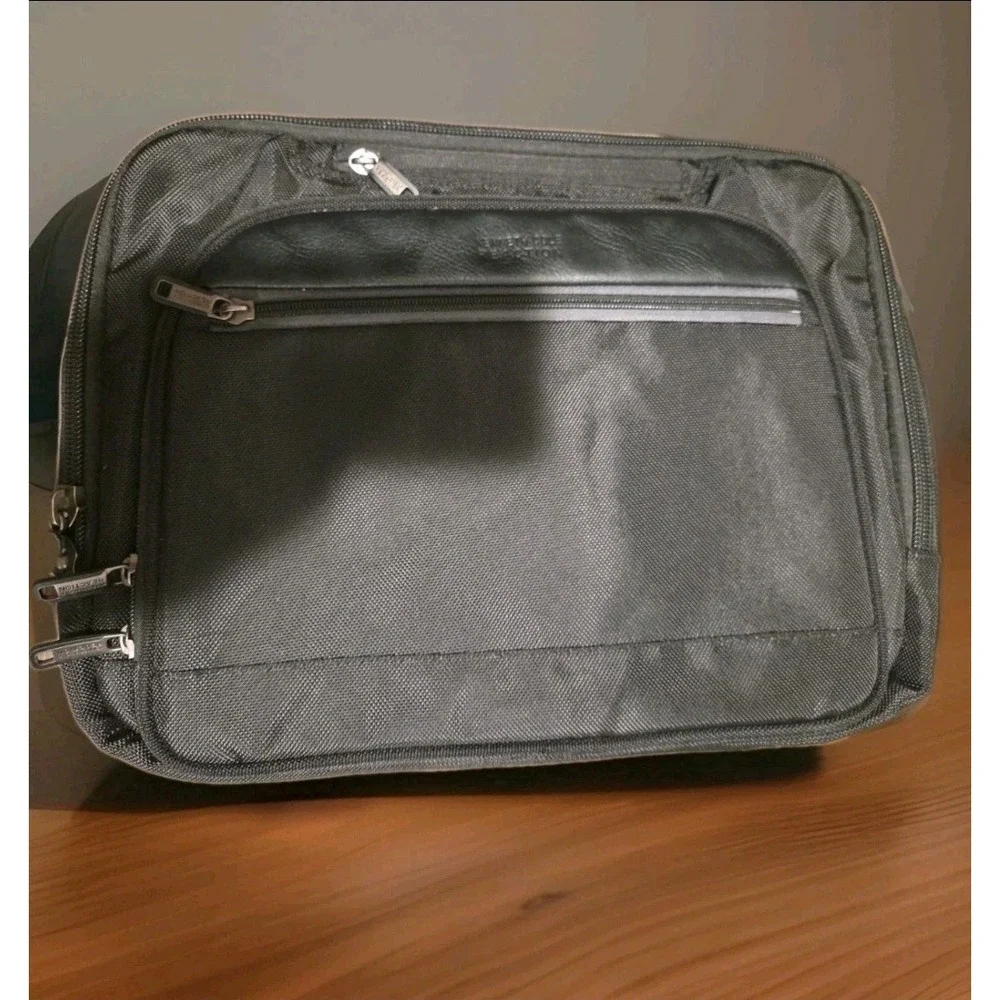 Kenneth Cole Reaction kenneth cole