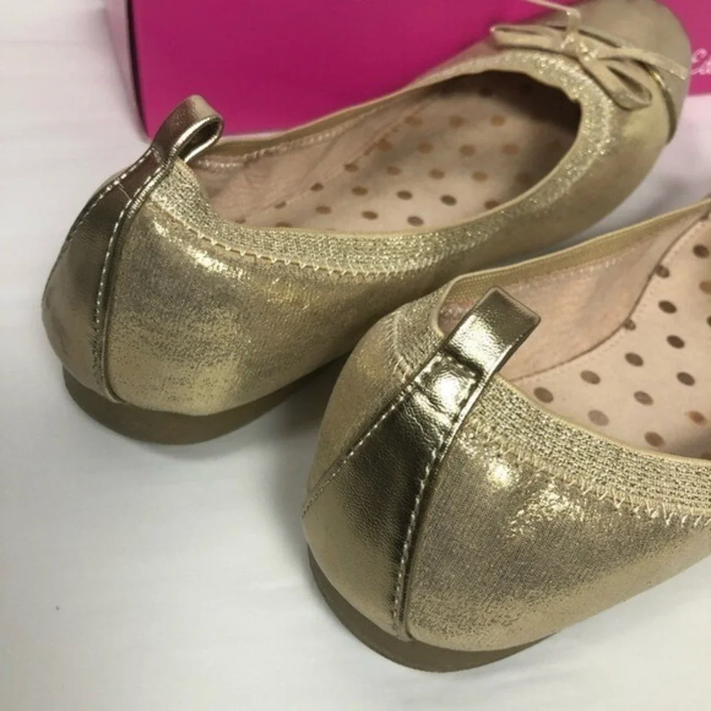 Olive & Edie free topline light