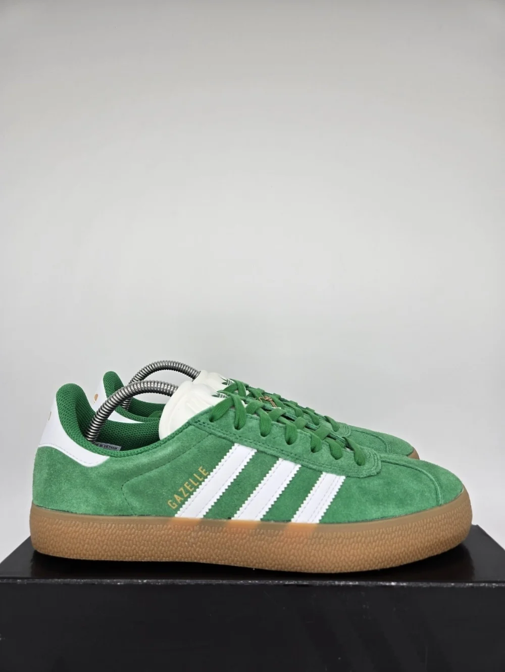adidas men gazelle