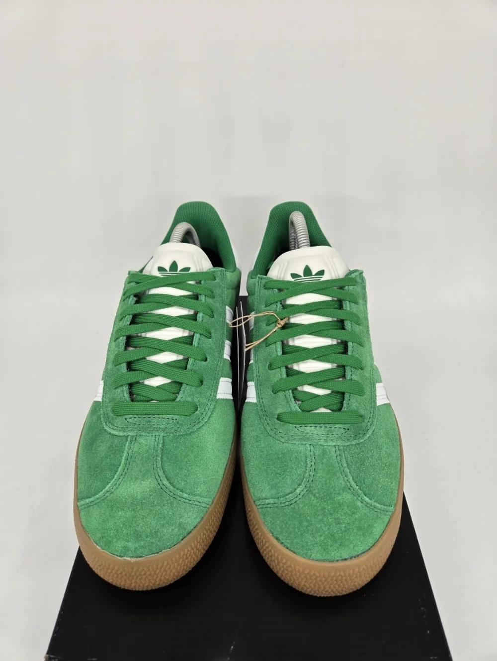 adidas men gazelle
